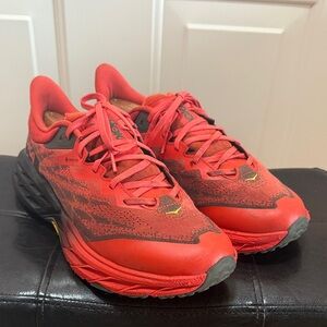 Hoka Speedgoat 5